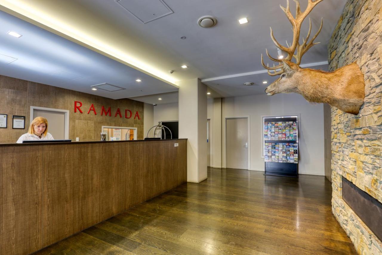 Ramada Suites By Wyndham Queenstown Remarkables Park Extérieur photo